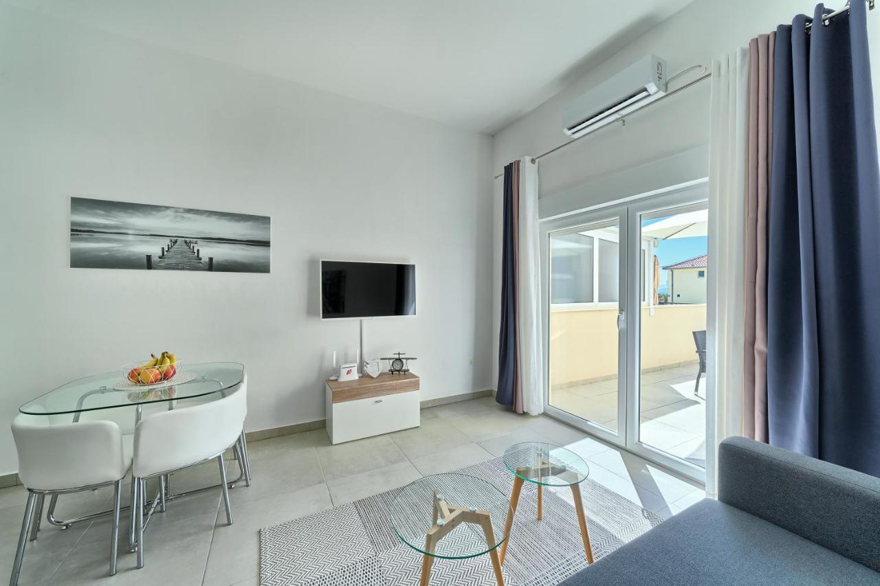 Terrace Apartment Danny Kastela Dış mekan fotoğraf